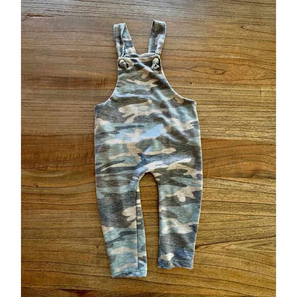 childhoods clothing Other - Childhoods Clothing Jumper - Size 2T